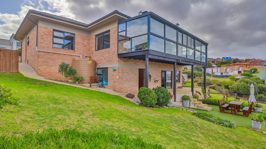 4 Bedroom Property for Sale in Dana Bay Western Cape